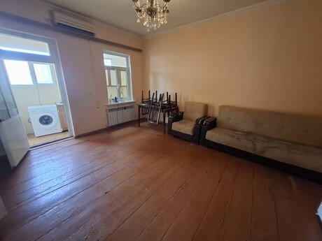 Elan №6353127 - Bakı, 20-ci sahə q., 3 otaqlı, 70 m²