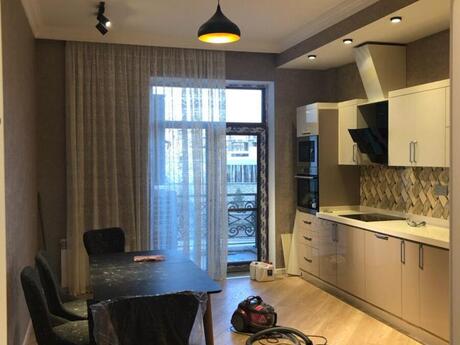 Kirayə 2 otaqlı mənzil, 100 m², Ağ şəhər: 1 400 ₼/ay 4