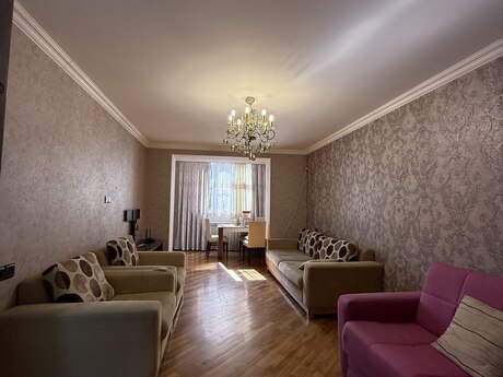 Elan №6402038 - Bakı, İnşaatçılar m., 3 otaqlı, 65 m², 2/5 mərtəbə