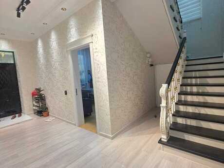 7 otaqlı həyət evi, 200 m², Saray: 180 000 ₼ 2