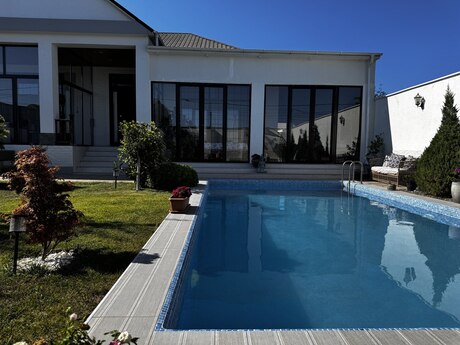 4 otaqlı həyət evi, 250 m², Şüvəlan: 545 000 ₼ 2