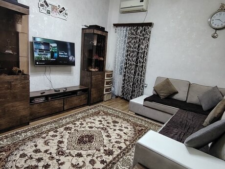 Объявление №6402205 - Баку, м. 28 мая, 1-комн., 30 м², 2/3 этаж
