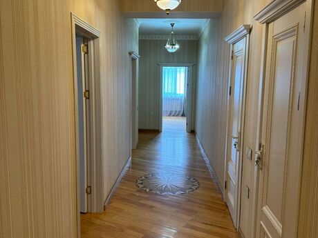 Kirayə 3 otaqlı mənzil, 117 m², İnşaatçılar: 1 200 ₼/ay 3