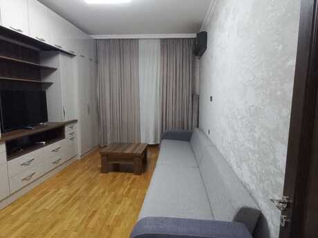 Elan №6402403 - Bakı, Yasamal r., 2 otaqlı, 76 m², 7/9 mərtəbə