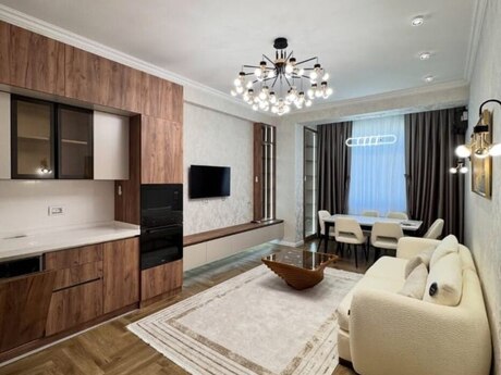 Elan №6402431 - Bakı, Elmlər Akademiyası m., 2 otaqlı, 70 m², 8/17 mərtəbə