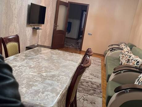 4 otaqlı mənzil, 165 m², İnşaatçılar: 300 000 ₼ 2
