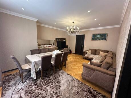 Elan №6402491 - Bakı, Qara Qarayev m., 4 otaqlı, 115 m², 2/5 mərtəbə