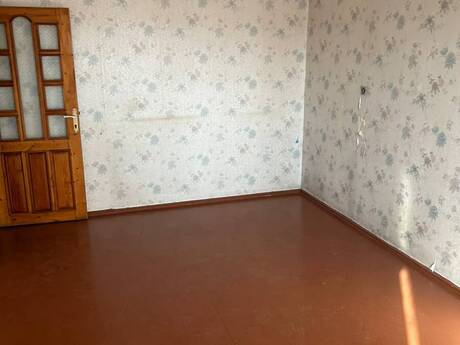 4 otaqlı mənzil, 110 m², Bakıxanov: 215 000 ₼ 2