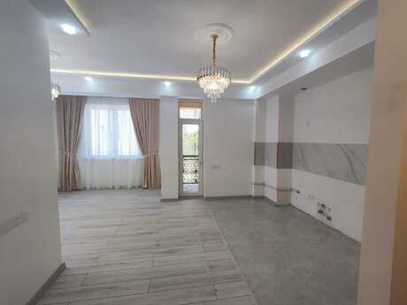 Elan №6402574 - Bakı, Xətai r., 2 otaqlı, 73 m², 2/4 mərtəbə