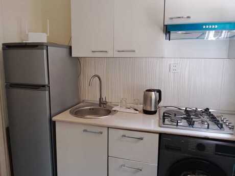Kirayə 1 otaqlı mənzil, 26 m², 28 May: 599 ₼/ay 5