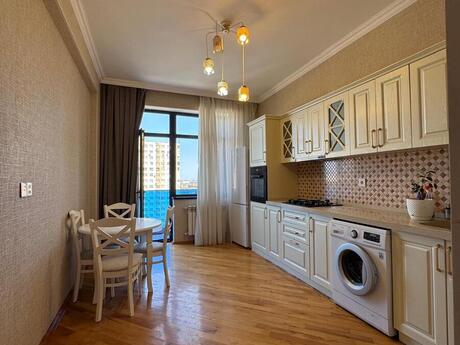 2 otaqlı mənzil, 84 m², Qara Qarayev: 245 000 ₼ 2