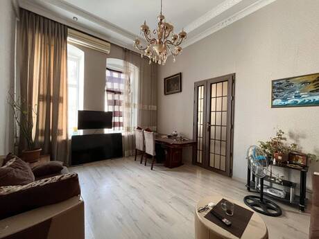3 otaqlı mənzil, 100 m², Sahil: 400 000 ₼ 3