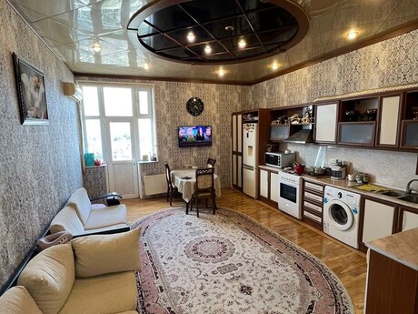 4 otaqlı mənzil, 200 m², Nərimanov: 995 000 ₼ 5