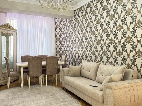 Kirayə 3 otaqlı mənzil, 105 m², Memar Əcəmi: 850 ₼/ay 4