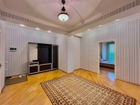 Kirayə 3 otaqlı mənzil, 133 m², Nəriman Nərimanov: 900 ₼/ay 5