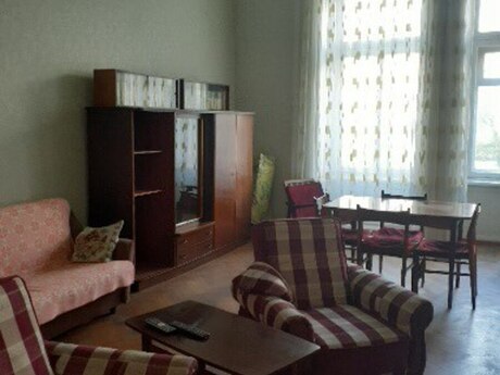 3-room apartment for rent, 80 m², Sahil: 825 ₼/mo 3