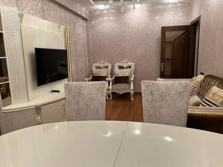 3-room apartment for rent, 100 m², Həzi Aslanov: 50 ₼/mo 3