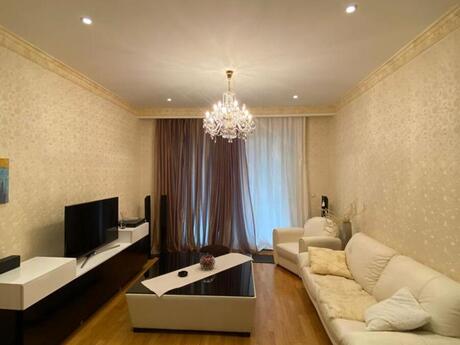 Объявление №6402799 - Баку, Насиминский  р., 2-комн., 90 м², 2/32 этаж