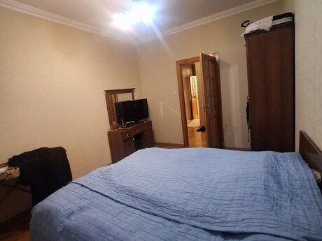 3 otaqlı mənzil, 85 m², Neftçilər: 175 000 ₼ 3