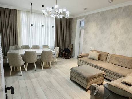 4 rooms · 124 m² · floor 2/11, Əhmədli
