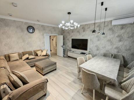 4-room apartment, 124 m², Əhmədli: 365 000 ₼ 2