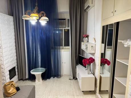 Elan №6402870 - Bakı, İçəri Şəhər m., 1 otaqlı, 35 m², 1/3 mərtəbə