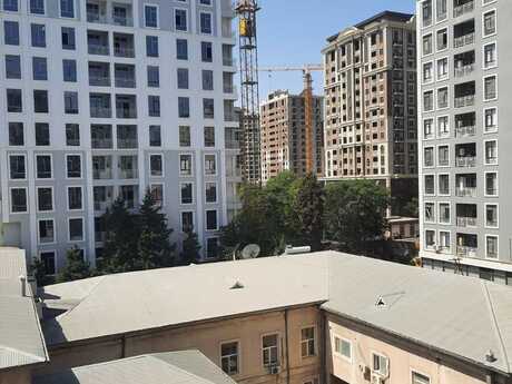 Elan №6402834 - Bakı, 28 May m., 1 otaqlı, 40 m², 5/10 mərtəbə