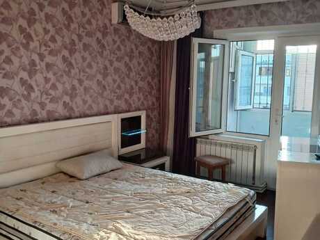 Аренда: 3-комнатная квартира, 100 м², Qara Qarayev: 700 ₼/мес 3