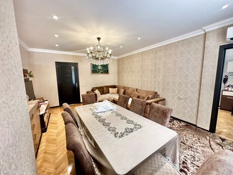 Объявление №6402950 - Баку, м. Кара Караев, 4-комн., 120 м², 1/5 этаж