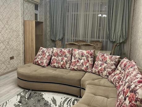 Kirayə 2 otaqlı mənzil, 85 m², Şah İsmayıl Xətai: 1 100 ₼/ay 3