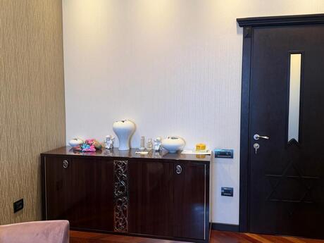 3-room apartment, 139 m², 20 Yanvar: 360 000 ₼ 4