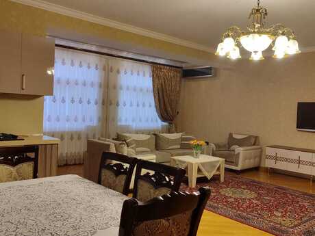 Аренда: 2-комнатная квартира, 115 м², Nizami: 1 099 ₼/мес 3
