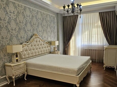 4 otaqlı mənzil, 204 m², Renessans Palace: 1 050 000 ₼ 3