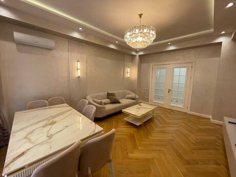 Kirayə 3 otaqlı mənzil, 140 m², Ağ şəhər: 2 500 ₼/ay 4