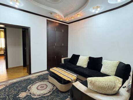3 otaqlı mənzil, 178 m², Bakıxanov: 229 000 ₼ 3