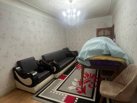 Azadlıq Prospektidə 2 otaqlı köhnə tikili mənzil satılır, 65 m², 195 000 AZN, şəkil 5 / 9