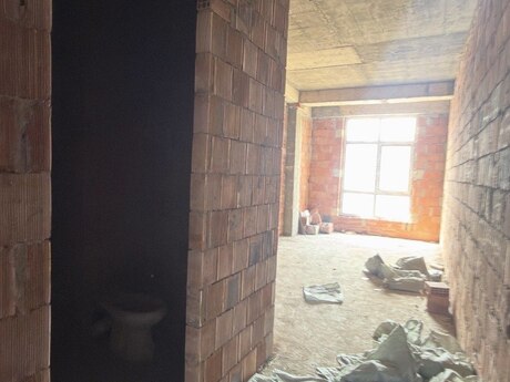 3-комнатная квартира, 127 м², İnşaatçılar: 275 000 ₼ 5