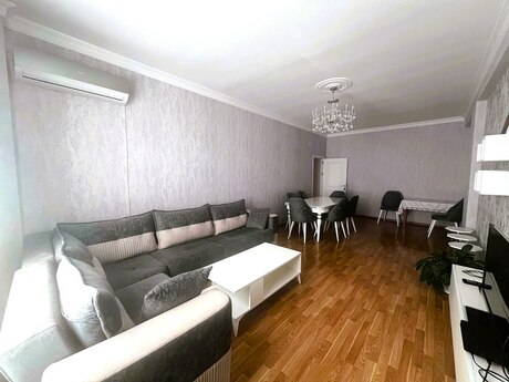 Elan №6403163 - Bakı, Əhmədli m., 3 otaqlı, 85 m², 13/13 mərtəbə