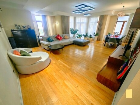 4-room apartment, 215 m², 28 May: 1 100 000 ₼ 5