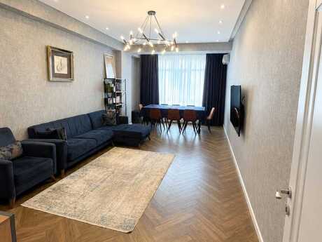 Elan №6403235 - Bakı, İnşaatçılar m., 3 otaqlı, 97 m², 14/19 mərtəbə