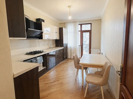 2 rooms · 96 m² · floor 4/16, Elmlər Akademiyası