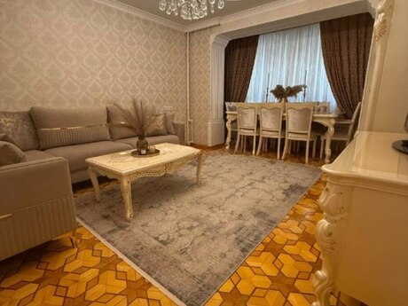 Elan №6403207 - Bakı, Nərimanov r., 3 otaqlı, 86 m², 3/8 mərtəbə