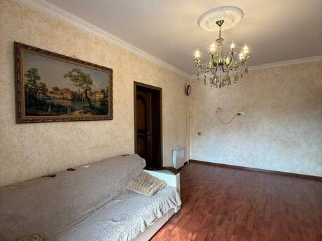 Elan №6403232 - Bakı, Xətai r., 3 otaqlı, 70 m², 3/9 mərtəbə