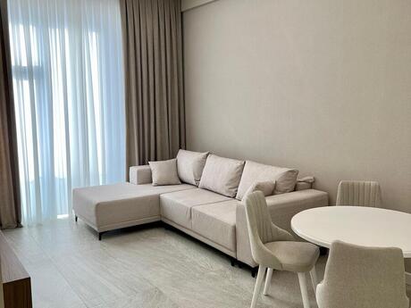 Kirayə 3 otaqlı mənzil, 116 m², 28 May: 2 200 ₼/ay 2