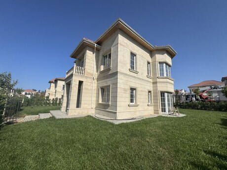 7 otaqlı həyət evi, 230 m², Sabunçu: 595 000 ₼ 2