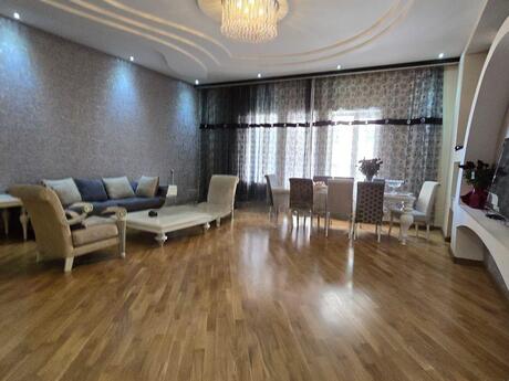3 otaqlı mənzil, 162 m², Nəsimi: 430 000 ₼ 2