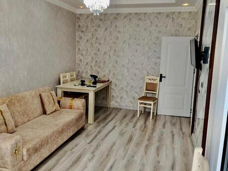 Объявление №6403416 - Баку, м. Мемар Аджеми, 2-комн., 55 м², 2/5 этаж