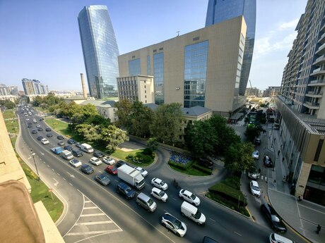 4 otaqlı mənzil, 205 m², 28 May: 1 100 000 ₼ 3