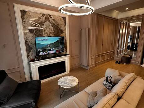 Elan №6403349 - Bakı, Şah İsmayıl Xətai m., 2 otaqlı, 83 m², 7/7 mərtəbə