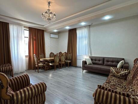 Объявление №6403378 - Баку, пос. Бакиханова, 2-комн., 85 м², 3/8 этаж